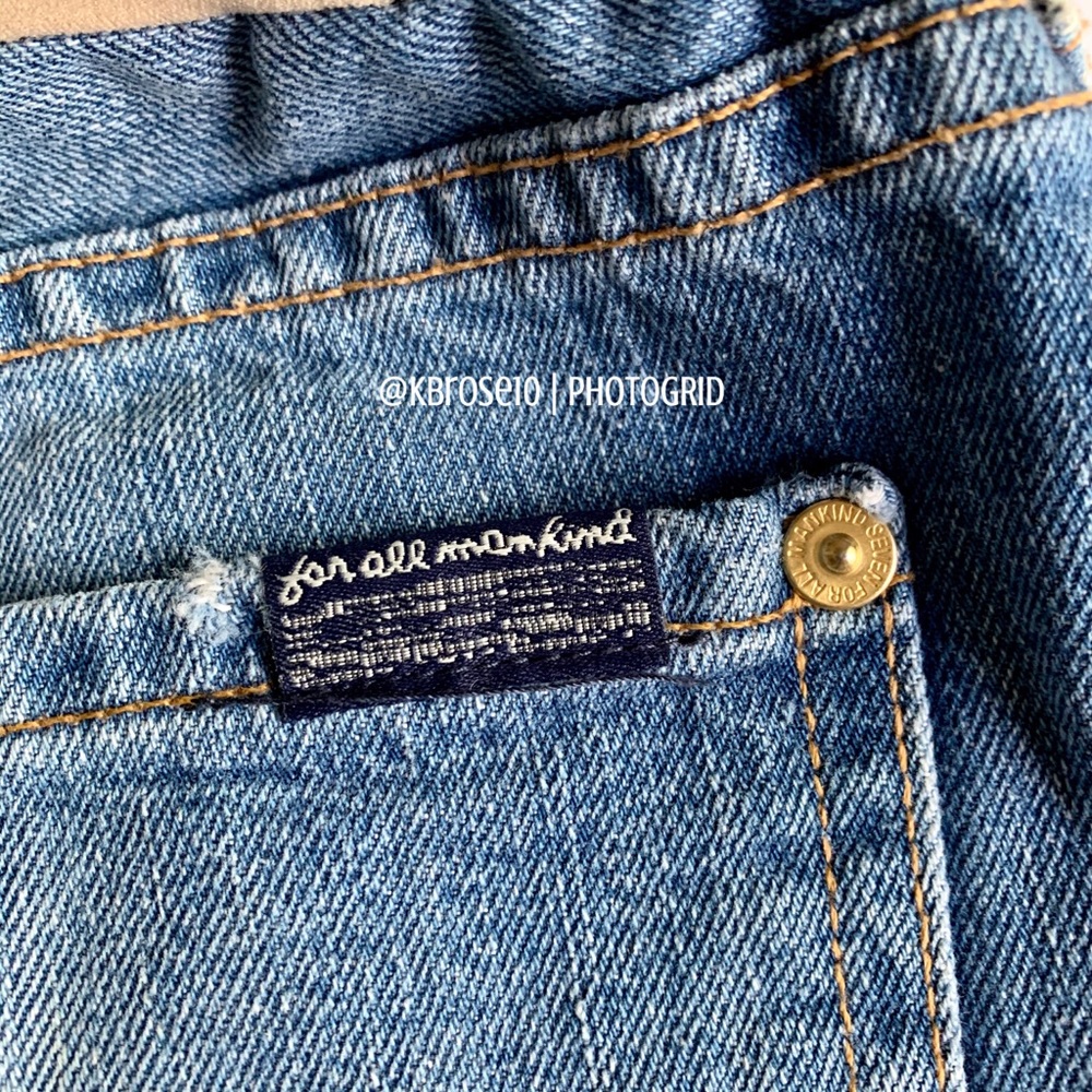 ‼️SOLD‼️7 For All Mankind Maternity Jean Shorts - Picture 4 of 8